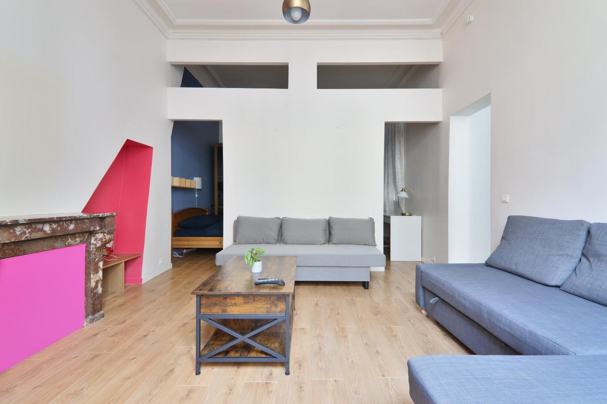 Quartier Place Des Vosges * Paris